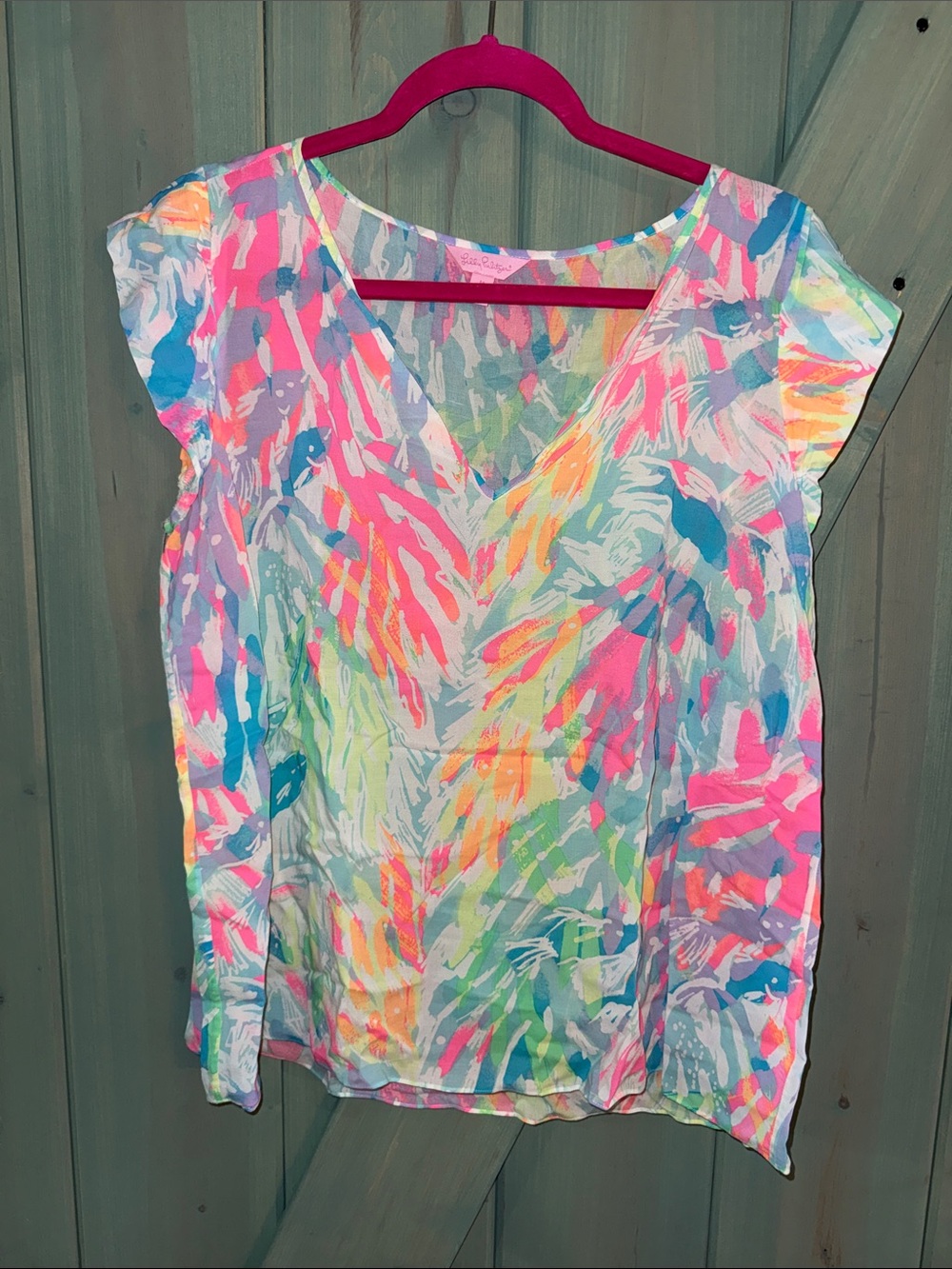 Lilly Pulitzer size M blouse EUC super bright and colorful